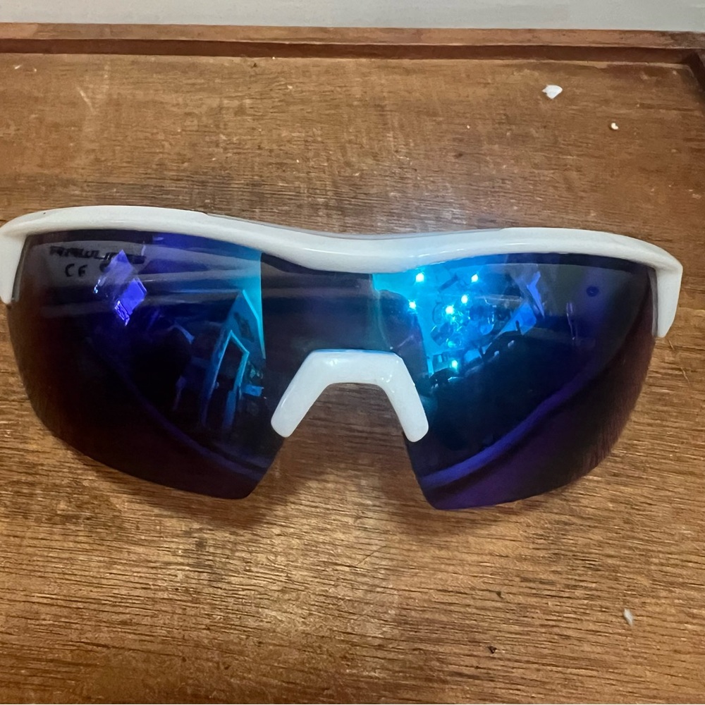 Rawlings White and Blue Sports Sunglasses